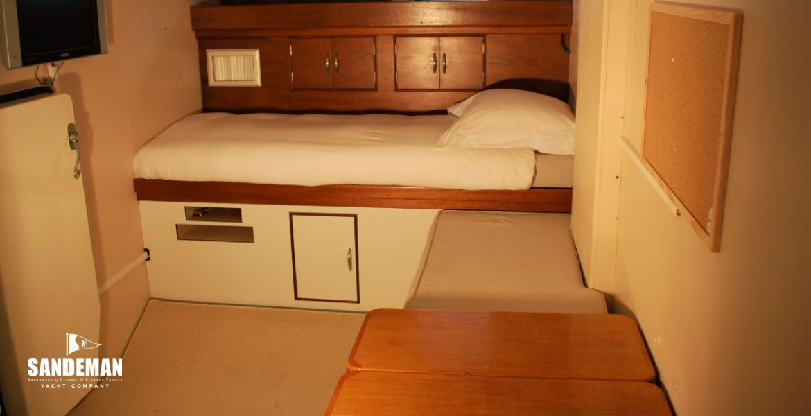 Aft/ crew cabin