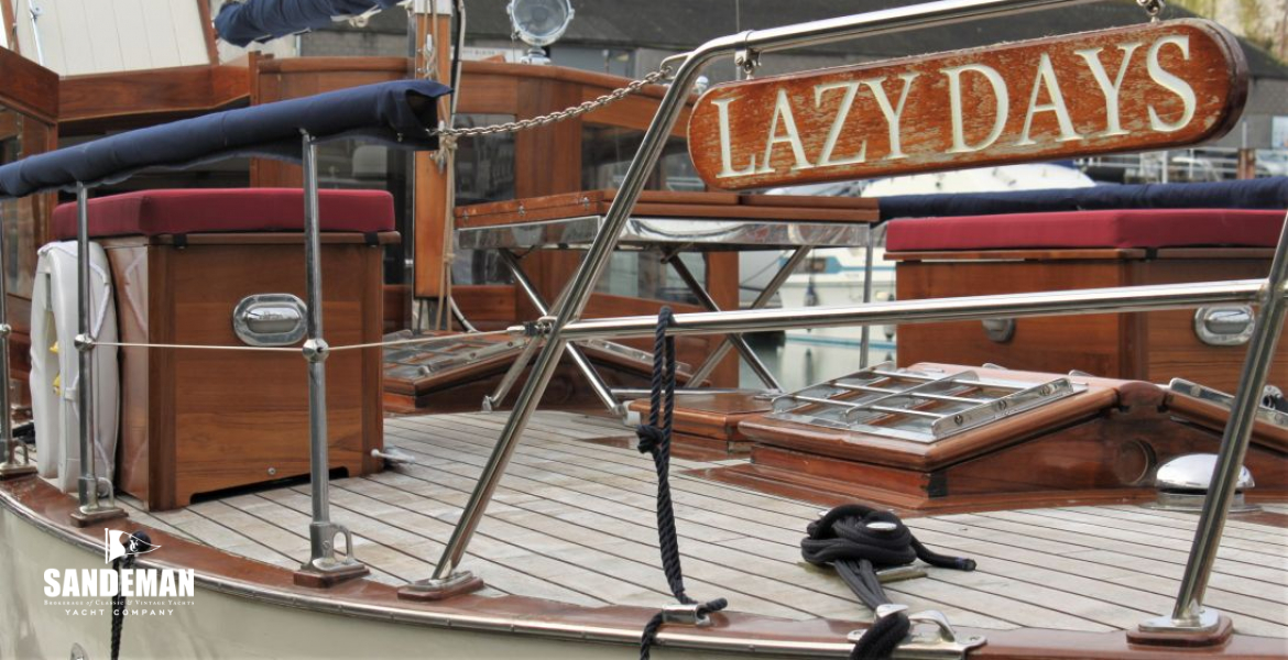 Fwd deck details view aft to port