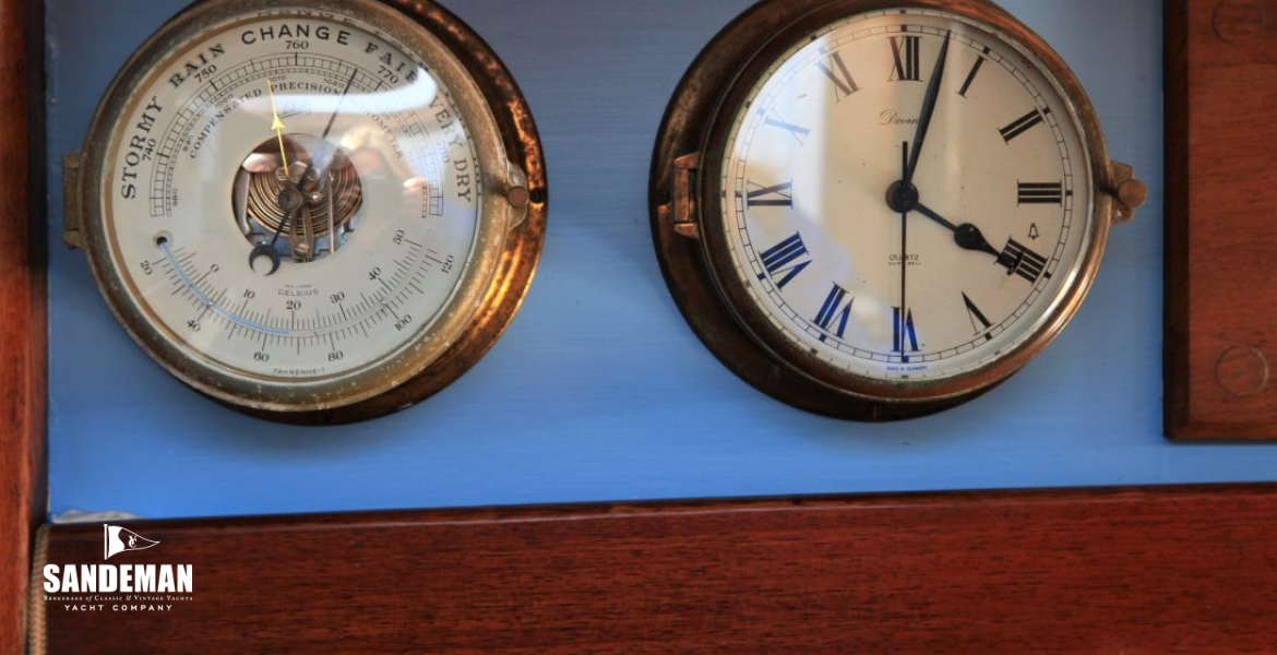 Ship's barometer and clock