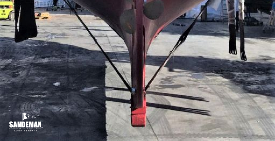Hauled out astern