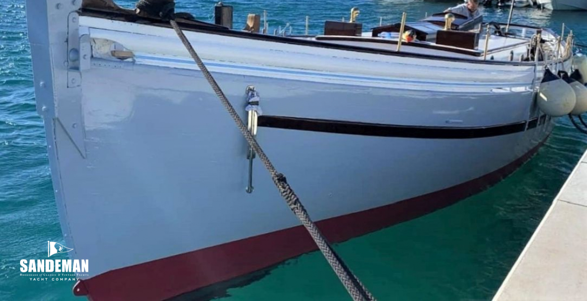 Port bow alongside