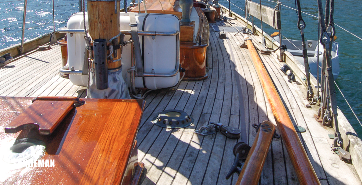 Deck view aft