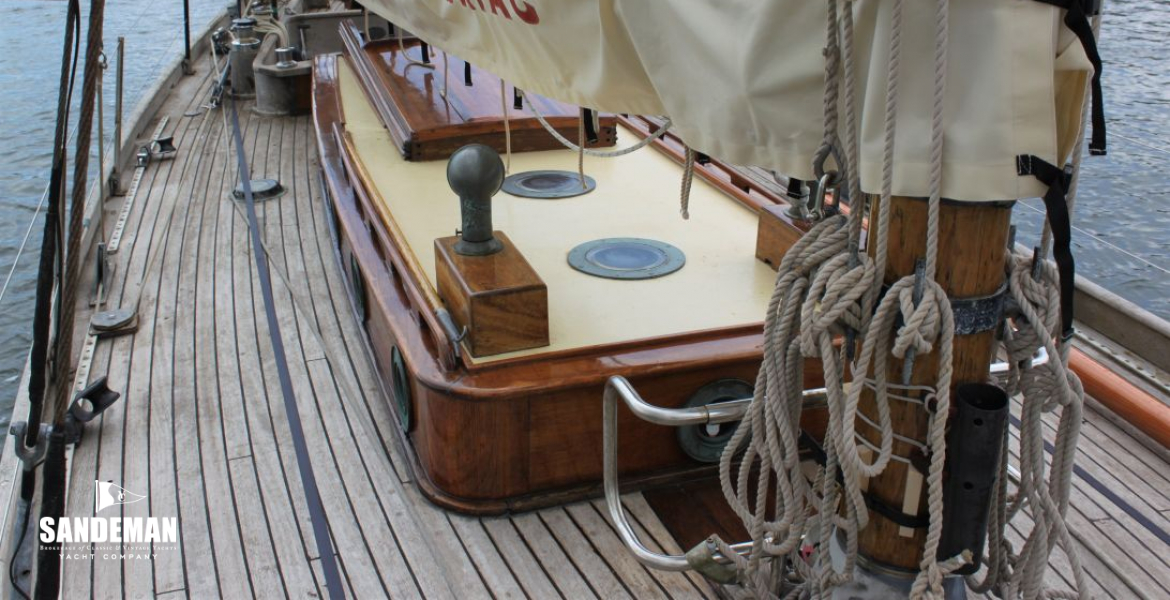 View aft from foredeck