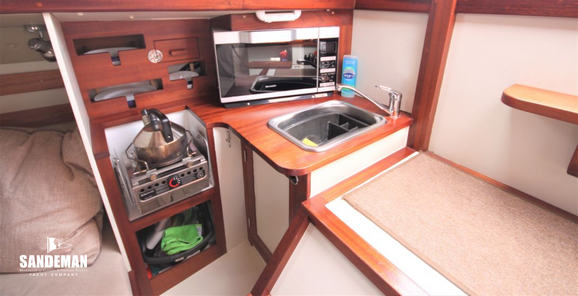 Galley to stbd