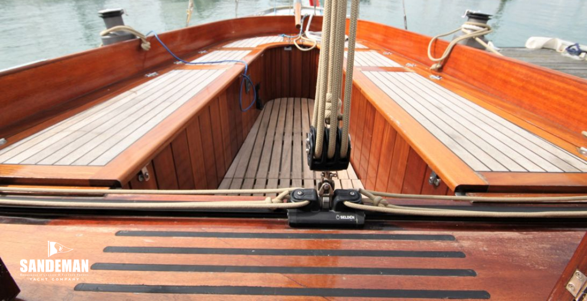 Companionway view aft to cockpit