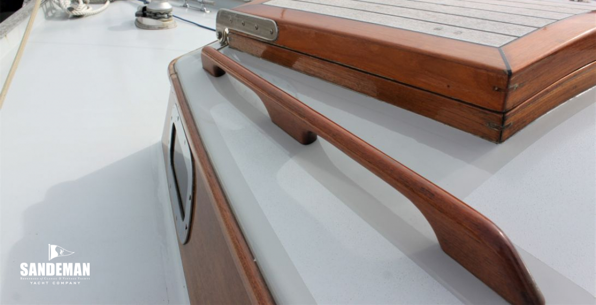 Fwd trunk cabin view fwd