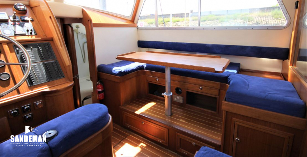 Saloon view to stbd fwd