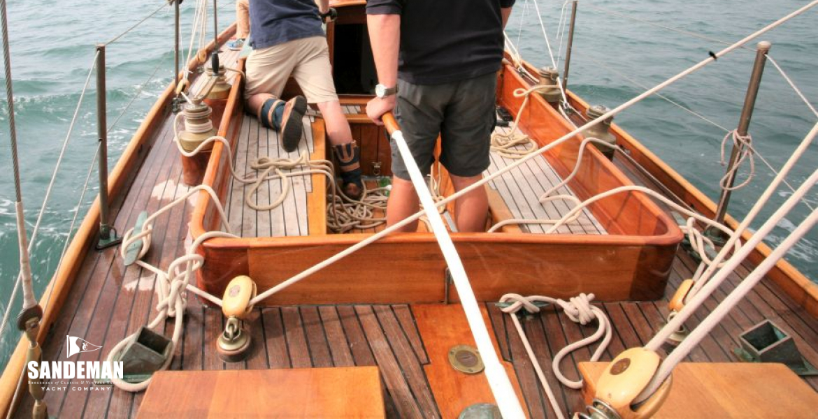 Aft deck and cockpit details view fwd