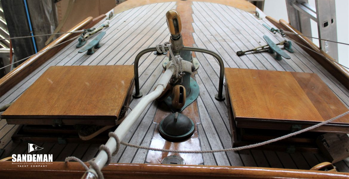 Aft deck view aft