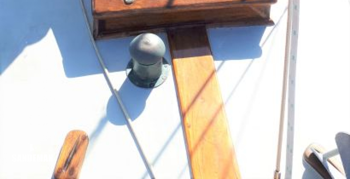 View aft from foredeck