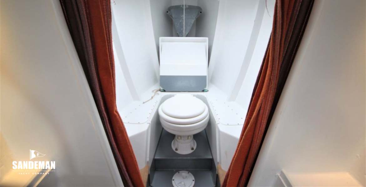 WC view fwd