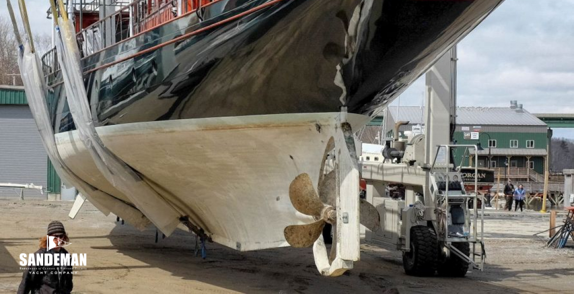 Hauled out port qtr