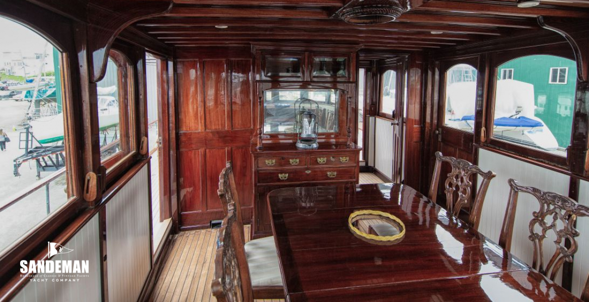 Fwd deckhouse view aft