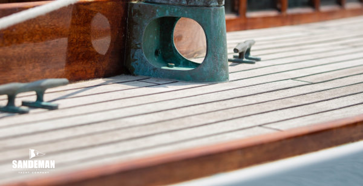 Stb side deck details
