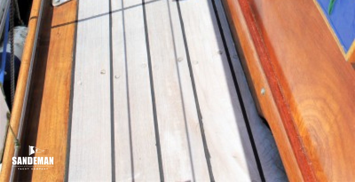Port side deck view fwd