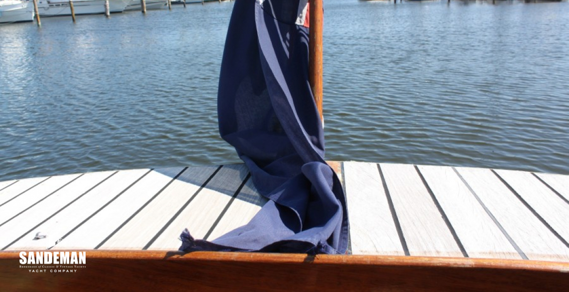 Short aft deck