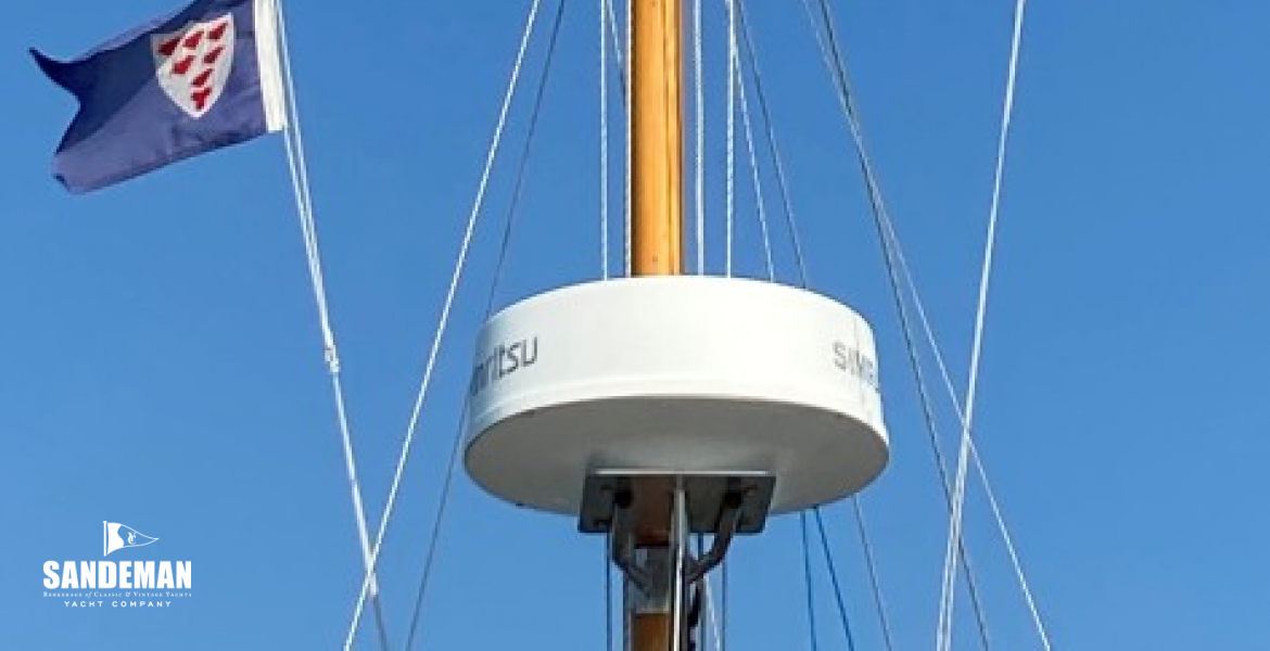 Mast view aft