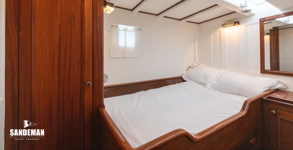 Stbd aft guest cabin