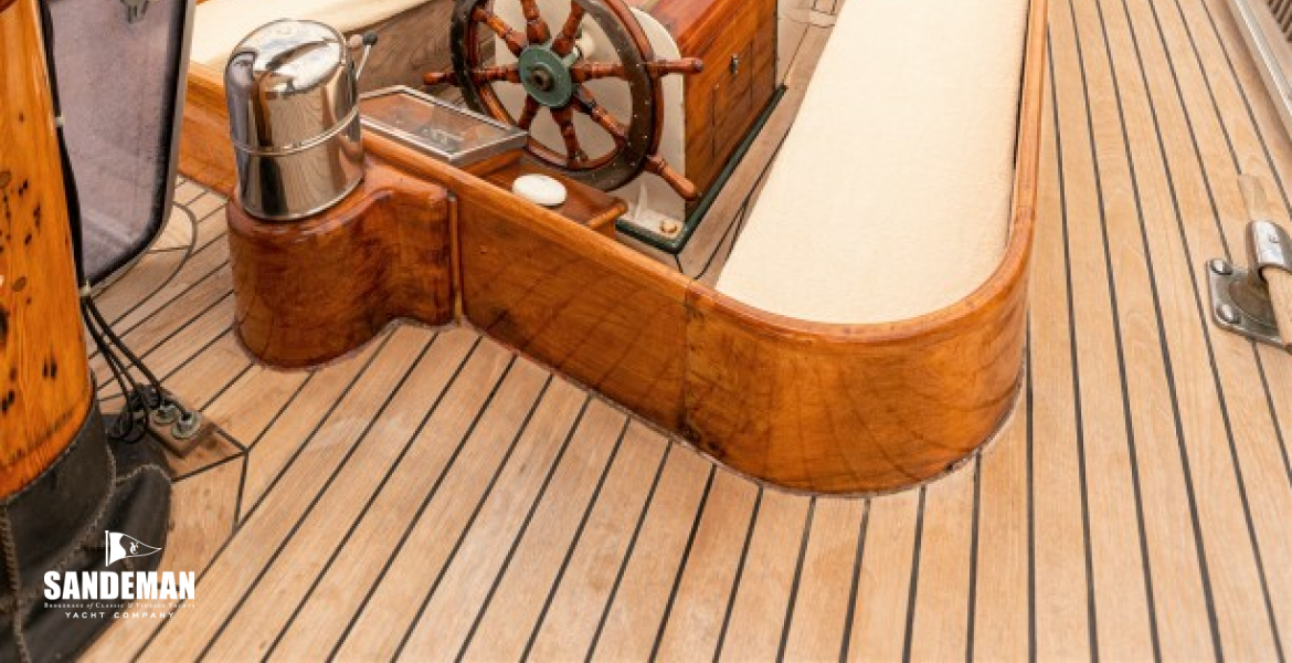 Cockpit view aft