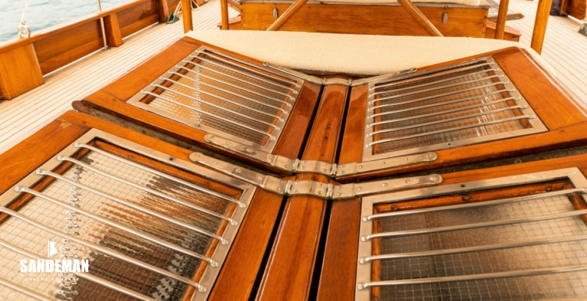 Saloon skylight view aft