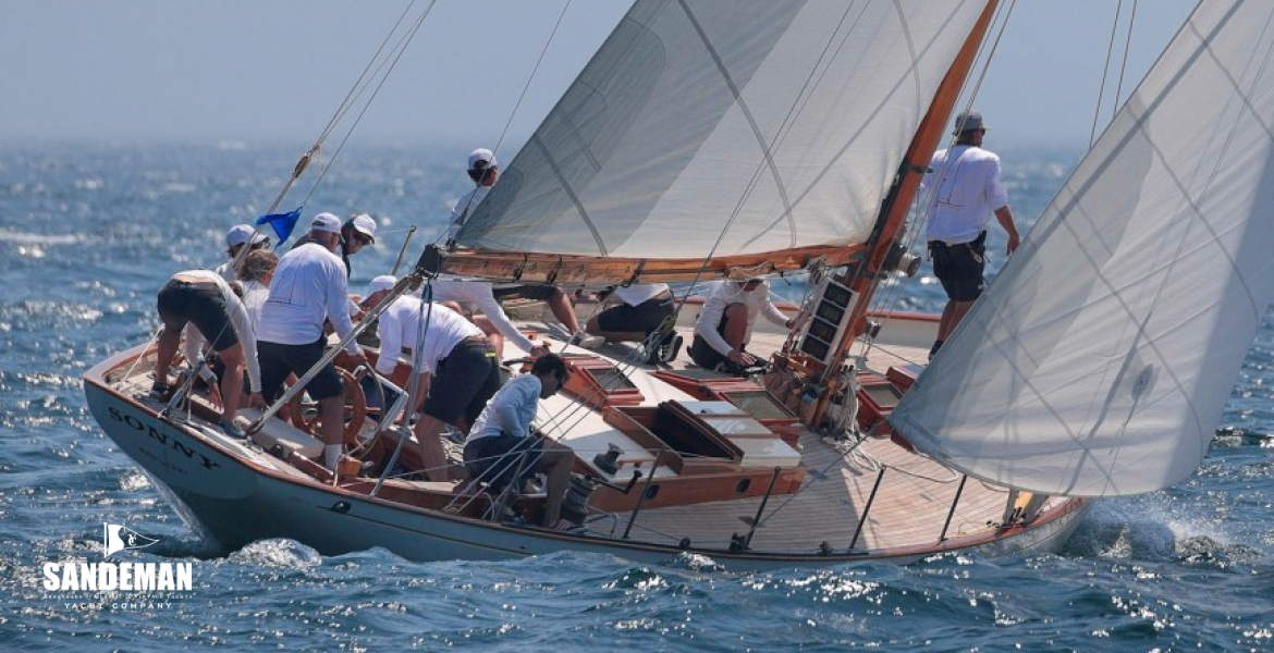 Stbd qtr upwind