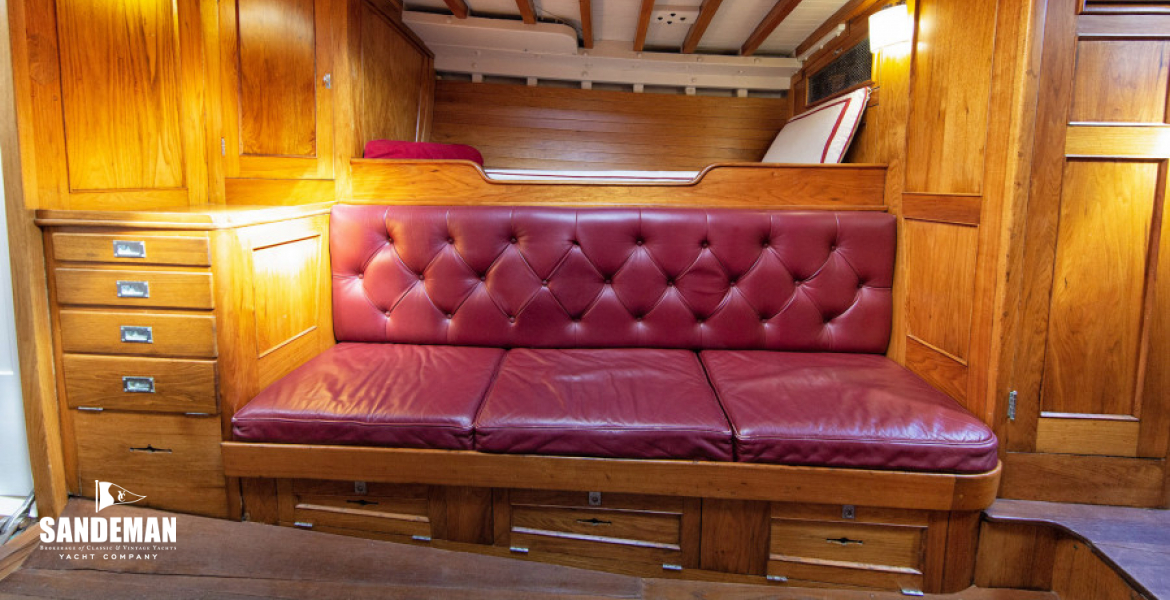 Saloon view to stbd