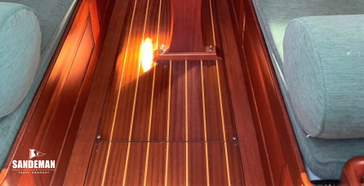 View fwd from companionway