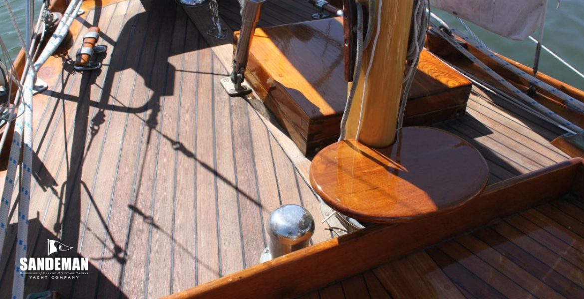 Aft deck view aft