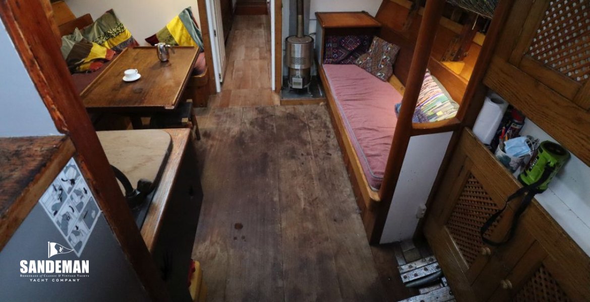 Accommodation overview fwd from pilothouse