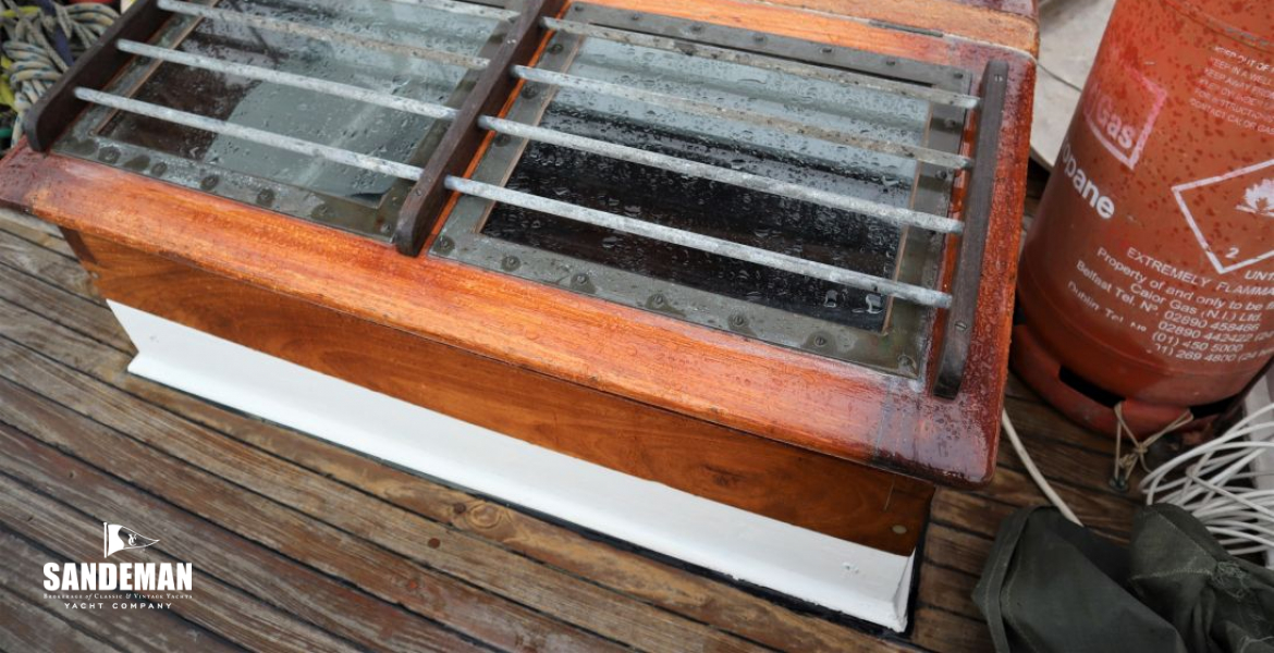Saloon butterfly skylight