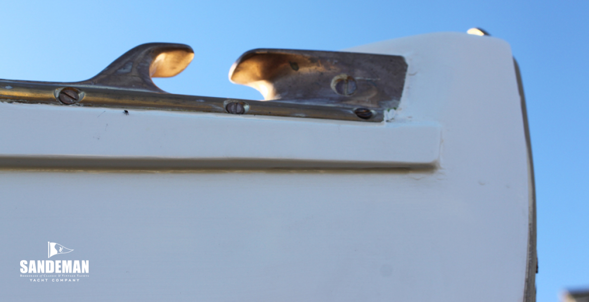 Bow fairlead