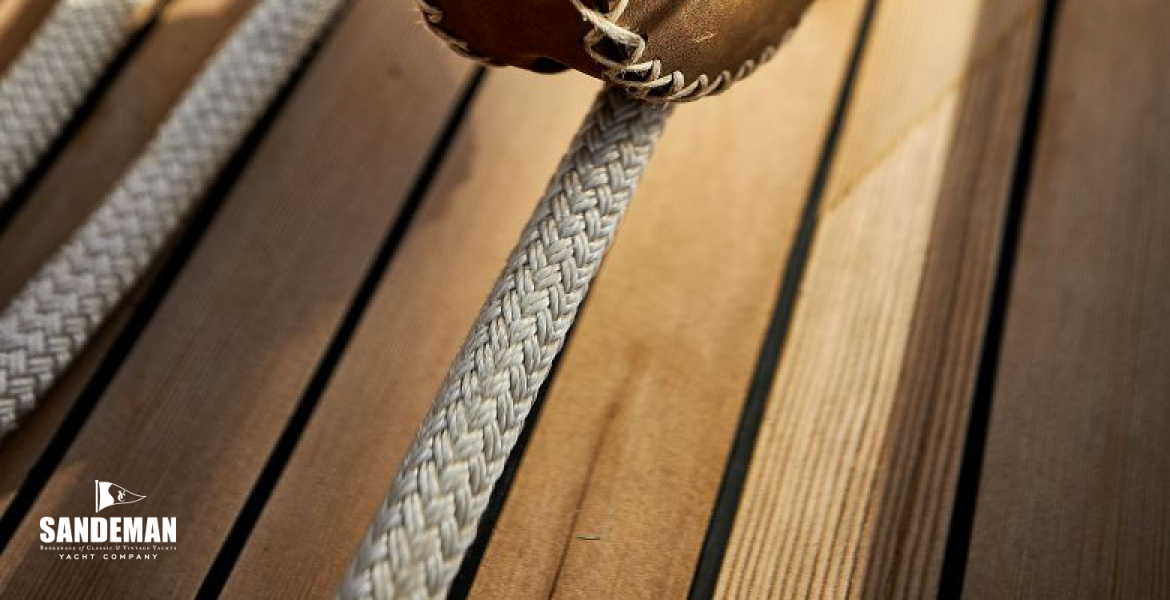 Running backstay rig detail and block