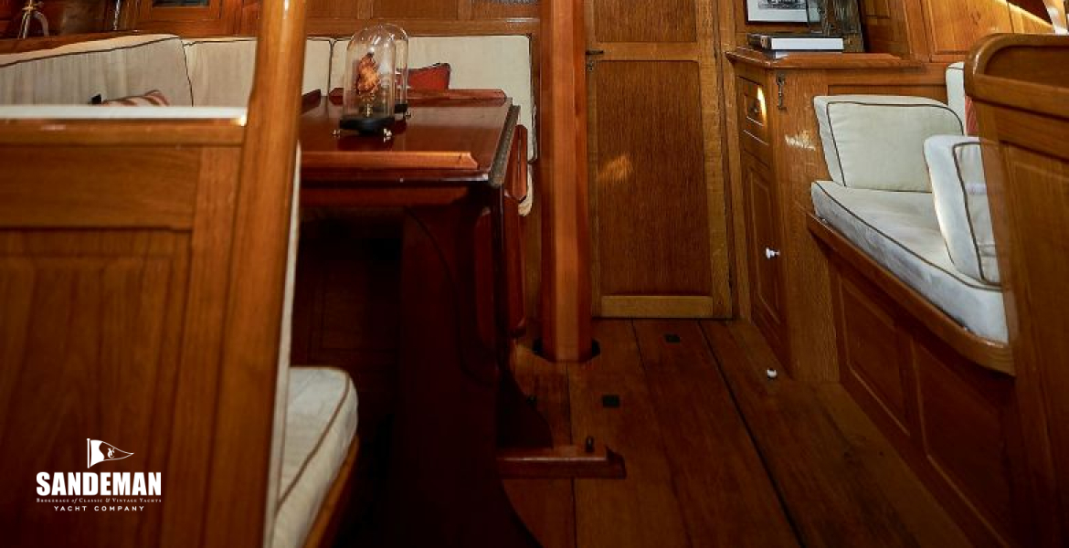 Saloon and skylight view fwd