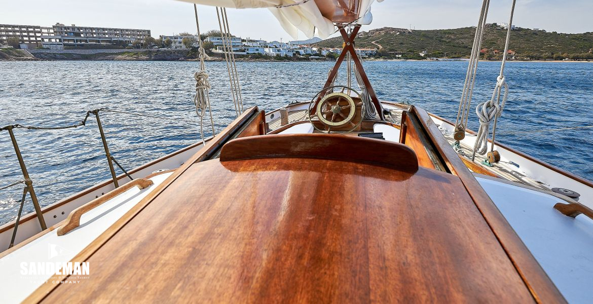 Sliding hatch view aft to helm