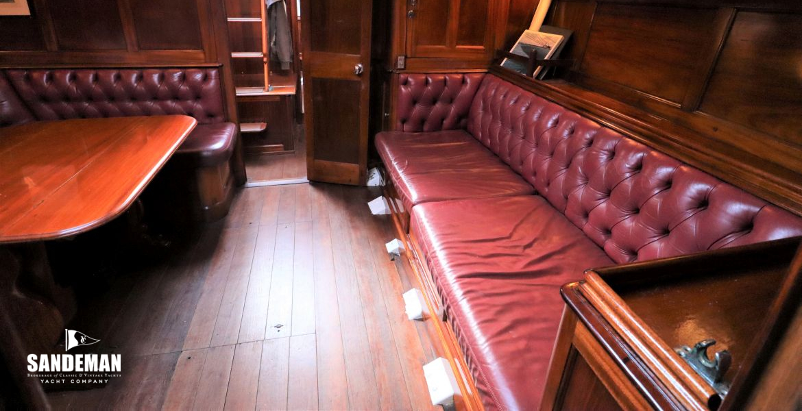 Saloon view aft