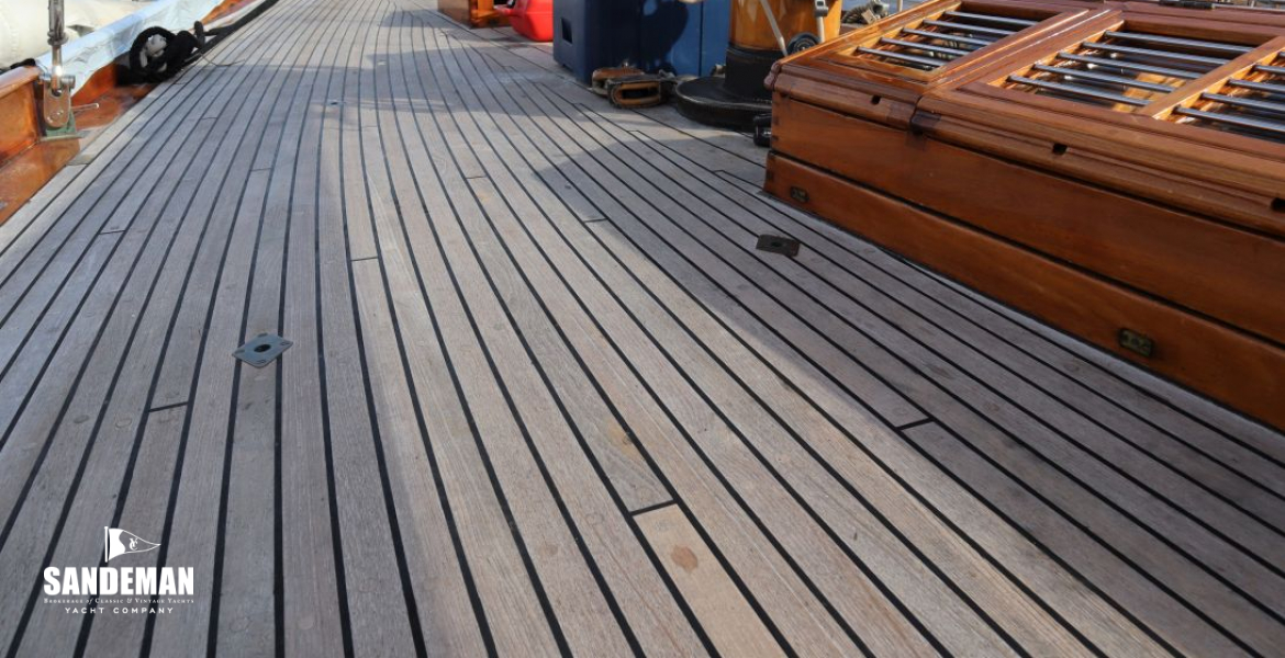 Port side deck view fwd