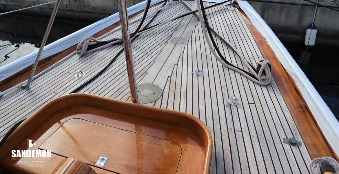 Aft deck view aft