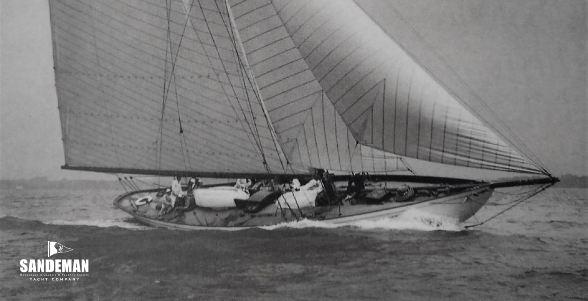 1926