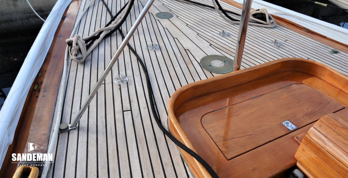 Aft deck view aft