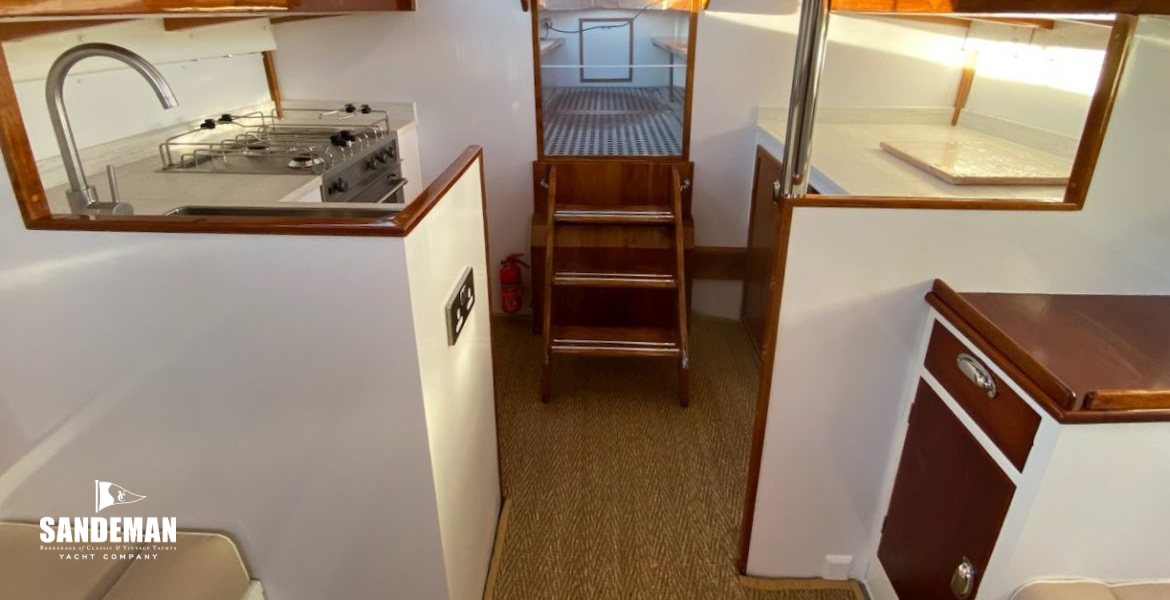 View aft from saloon to galley