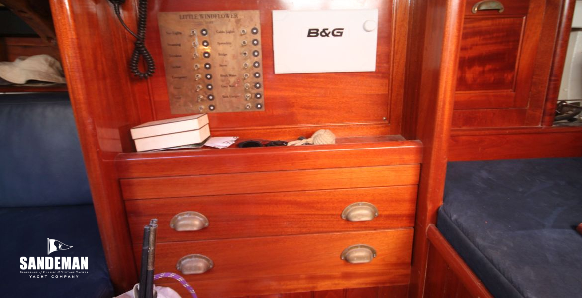 Navigation stbd