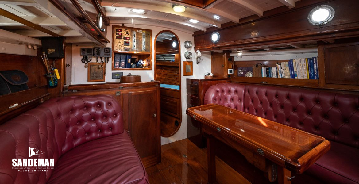 Saloon view fwd to stbd