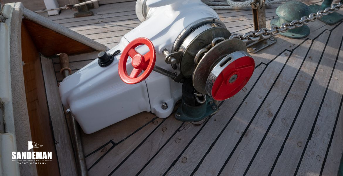 Windlass