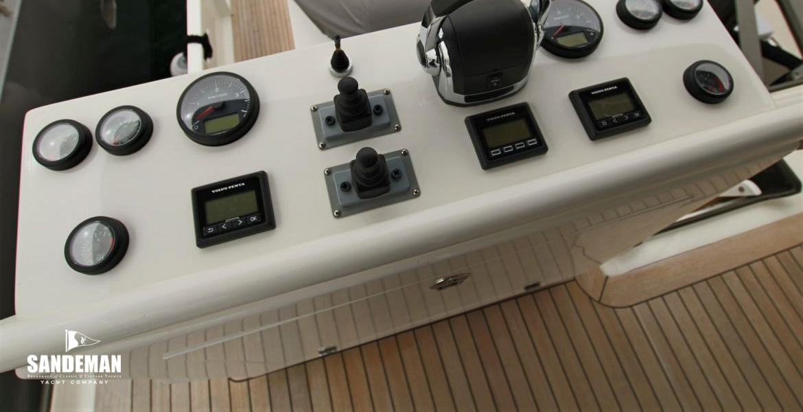 Aft bridge