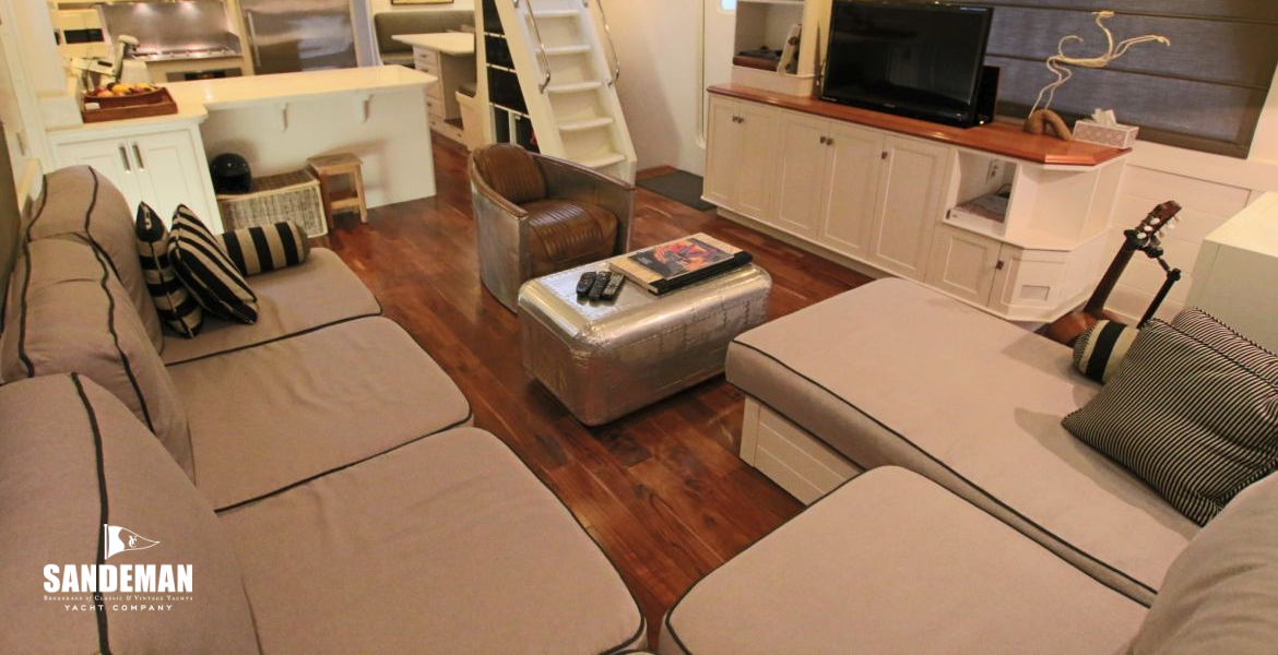 Saloon view fwd to stbd. Stair to wheelhouse