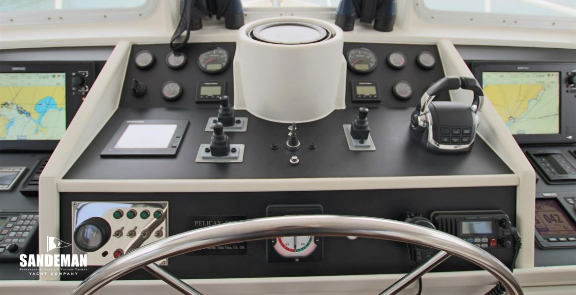 Helm position