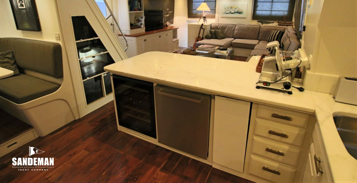 Galley view aft to saloon