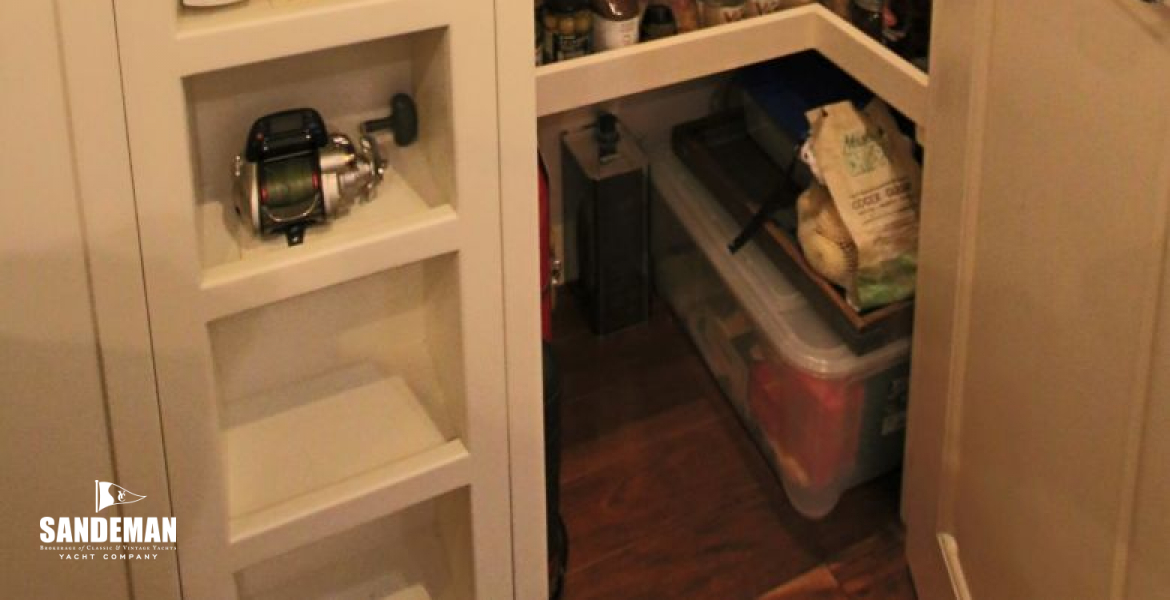 Corridor larder