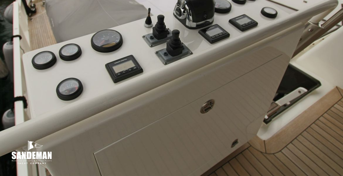Aft bridge