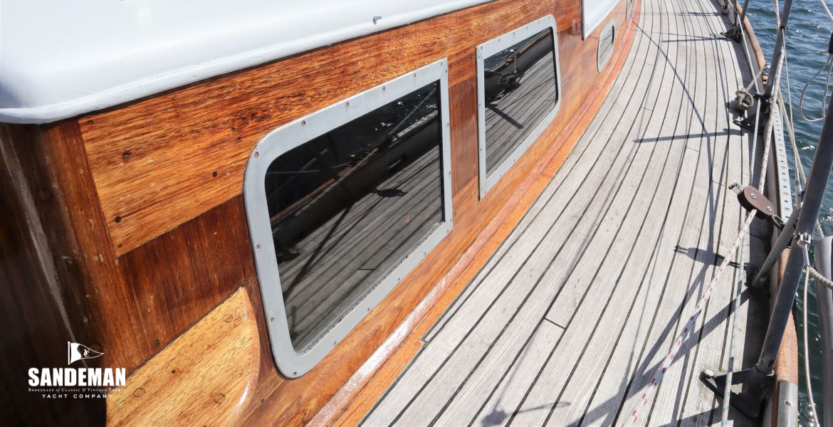 Starboard side deck view forward